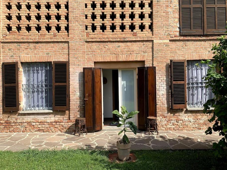 Apart-Agriturismo "La Colomba" 尼扎蒙费托 外观 照片