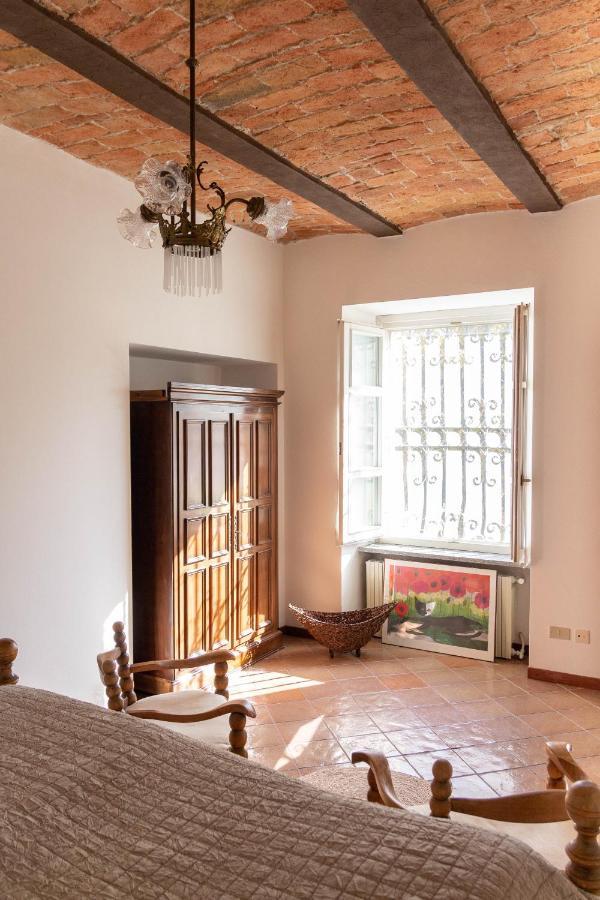 Apart-Agriturismo "La Colomba" 尼扎蒙费托 外观 照片